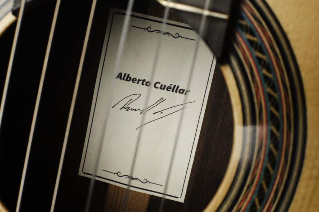Alberto Cuellar Pablo Requena Classical guitar 古典吉他